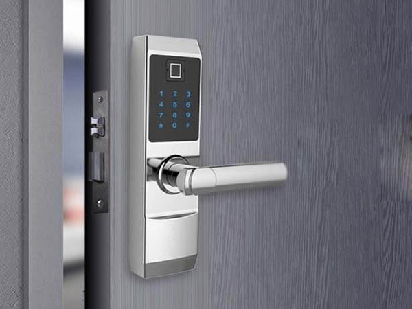 阿里地24小时上门开锁公司